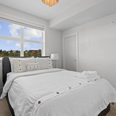 Element On First By Manna Apartment Calgary Phòng bức ảnh